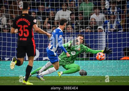 Barcelona, Espagne. Mai 2025. Wojciech SZCZESNY von Barcelona während des spanischen Meisterschaftsspiels La Liga zwischen RCD Espanyol und FC Barcelona am 15. Mai 2025 im RCDE-Stadion in Barcelona, Spanien - Foto Matthieu Mirville (Sergio Ros)/DPPI Credit: DPPI Media/Alamy Live News Stockfoto