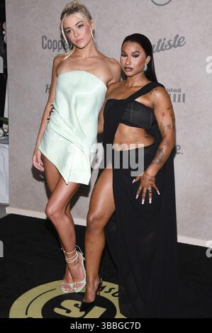 New York, USA. Mai 2025. (L-R) Olivia Dunne und Jordan Chiles nehmen am 15. Mai 2025 an der Veröffentlichung der Ausgabe 2025 von Sports Illustrated Swimsuit im Hard Rock Hotel, New York, NY, Teil. (Foto: Anthony Behar/SIPA USA) Credit: SIPA USA/Alamy Live News Stockfoto