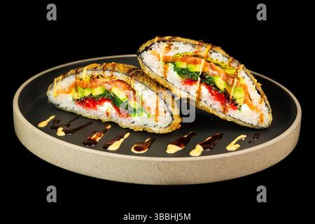 Knuspriges Sushi Burger Sandwich mit Avocado und Lachs Stockfoto