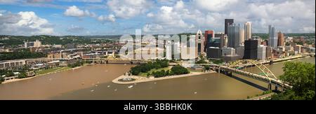 Panoramablick auf die Skyline von Pittsburgh Pennsylvania Stockfoto