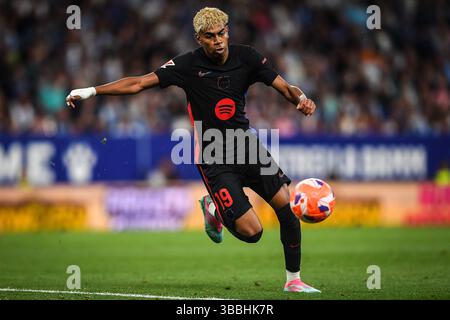 Barcelona, Spanien, Spanien. Mai 2025. Lamine YAMAL von Barcelona während des LaLiga-Spiels zwischen RCD Espanyol de Barcelona und FC Barcelona im RCDE-Stadion am 15. Mai 2025 in Barcelona. (Kreditbild: © Matthieu Mirville/ZUMA Press Wire) NUR REDAKTIONELLE VERWENDUNG! Nicht für kommerzielle ZWECKE! Stockfoto