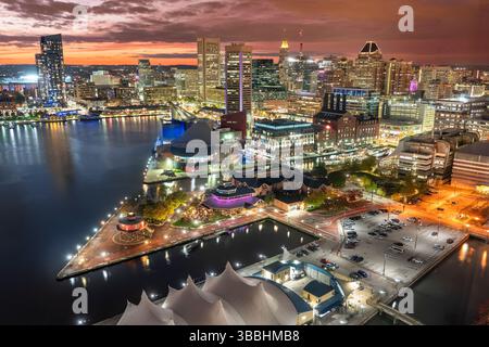 Baltimore Maryland Skyline der Innenstadt und Inner Harbour Stockfoto