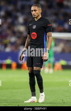 Barcelona, Spanien. Mai 2025. Raphinha (11) vom FC Barcelona, der während des LaLiga-Spiels zwischen Espanyol und FC Barcelona im RCDE-Stadion in Barcelona zu sehen war. Quelle: Gonzales Photo/Alamy Live News Stockfoto