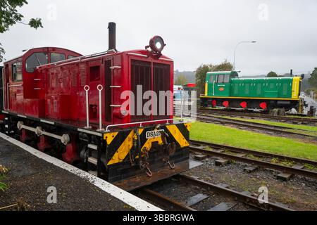 Industrielle Diesel-Rangierlokomotiven in Kawakawa Station, Bay of Islands Vintage Railway, Kawakawa, Bay of Islands, Nordinsel, Neuseeland Stockfoto