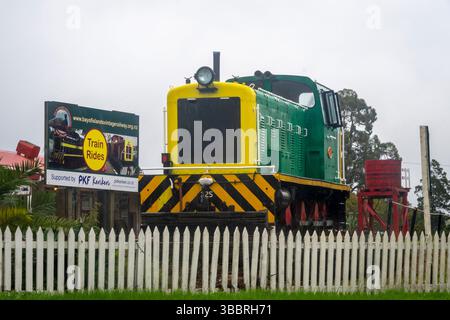 Industrielle Diesel-Rangierlokomotive bei der Bay of Islands Vintage Railway, Kawakawa, Bay of Islands, Nordinsel, Neuseeland Stockfoto