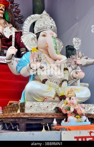 Idol von Lord Ganesha, geklickt während des Ganeshotsav (Ganesh Festival) in Pune, Maharashtra, Indien Stockfoto