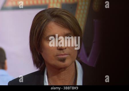 Der Country-Star und Schauspieler Billy Ray Cyrus kommt am 2. April 2009 zur Premiere von Hannah Montana: The Movie im El Capitan Theatre in Hollywood, Kalifornien. Stockfoto