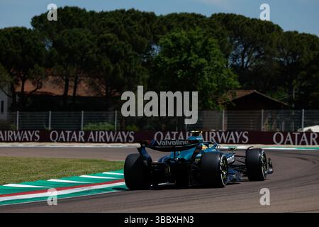 Imola, Italie. Mai 2025. Während der Formel 1 AWS Gran Premio del Made in Italy e Dell'Emilia-Romagna 2025, Emilia Romagna Grand Prix 2025, 7. Runde der FIA Formel-1-Weltmeisterschaft 2025 vom 16. Bis 18. Mai 2025 auf dem Autodromo Internazionale Enzo e Dino Ferrari in Imola, Italien - Foto Javier Jimenez/DPPI Credit: DPPI Media/Alamy Live News Stockfoto