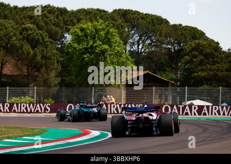 Imola, Italie. Mai 2025. Während der Formel 1 AWS Gran Premio del Made in Italy e Dell'Emilia-Romagna 2025, Emilia Romagna Grand Prix 2025, 7. Runde der FIA Formel-1-Weltmeisterschaft 2025 vom 16. Bis 18. Mai 2025 auf dem Autodromo Internazionale Enzo e Dino Ferrari in Imola, Italien - Foto Javier Jimenez/DPPI Credit: DPPI Media/Alamy Live News Stockfoto