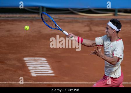 Turin, Italien. Mai 2025. Daniel ALTMAIER aus Deutschland im Einsatz während des SF-Spiels gegen Alexander BUBLIK aus Kasachstan beim ATP CHALLENGER PIEMONTE OPEN 2025 im Circolo della Stampa Sporting in Turin (Italien). ALTMAIER verlor das Spiel mit 2:6-4:6. Quelle: Riccardo Righetti/Alamy Live News Stockfoto