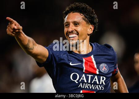 Paris, Frankreich, Frankreich. Mai 2025. MARQUINHOS von PSG feiert sein Tor beim Spiel der Ligue 1 zwischen Paris Saint-Germain (PSG) und AJ Auxerre im Parc des Princes Stadium am 17. Mai 2025 in Paris. (Kreditbild: © Matthieu Mirville/ZUMA Press Wire) NUR REDAKTIONELLE VERWENDUNG! Nicht für kommerzielle ZWECKE! Stockfoto