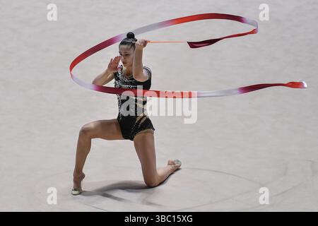 Turin, Italien. Mai 2025. Italien, Turin 17 Mai 2025 Pala Gianni Asti aus Turin Finale sechs der nationalen Rhythmischen Turnen-Meisterschaft A 2025 Sofia Raffaeli (Fabriano) Tape Credit: Independent Photo Agency/Alamy Live News Stockfoto
