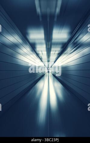 Korridor mit Bewegungsunschärfe-Effekt Stockfoto
