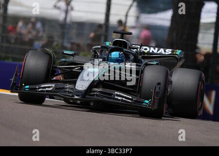 Imola, Italien. 18/20/2025. George Russell aus Großbritannien fährt das (63) Mercedes-AMG Petronas F1 Team F1 W16 E Performance Mercedes, Formel 1 AWS Gran Premio del Made in Italy und dell'Emilia-Romagna 2025.Credit: Alessio Morgese AG. Foto Morale / Emage / Alamy Live News Stockfoto