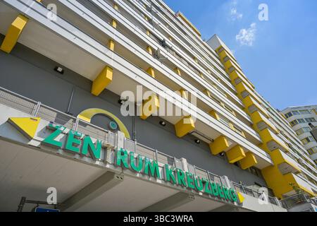 Sozialwohnungen, Kreuzberger Zentrum, Kottbusser Tor, Kreuzberg, Berlin, Deutschland Stockfoto