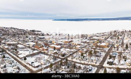 Luftaufnahme von Petoskey im Winter Stockfoto