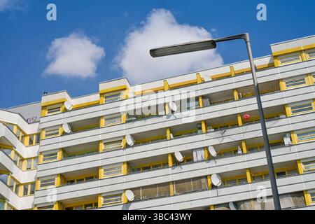 Sozialwohnungen, Kreuzberger Zentrum, Kottbusser Tor, Kreuzberg, Berlin, Deutschland *** Sozialwohnungen, Kreuzberg Zentrum, Kottbusser Tor, Kreuzberg, Berlin, Deutschland Stockfoto