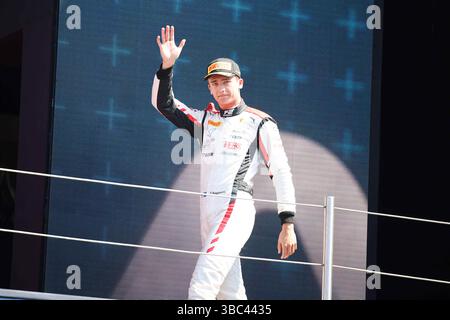 Imola, Italien. Mai 2025. Dino Beganovic (Hitech GP, Formel 2), Race Day, ITA, Formel 1 Weltmeisterschaft, Grand Prix Emilia-Romagna Imola, Autodromo Enzo e Dino Ferrari, 18.05.2025 Foto: Eibner-Pressefoto/Annika Graf Credit: dpa/Alamy Live News Stockfoto