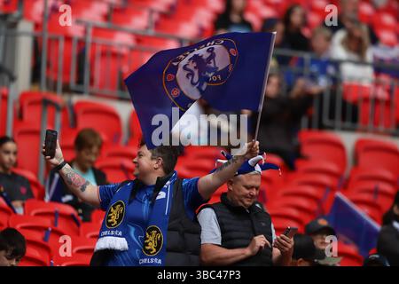 London, Großbritannien. Mai 2025. Fans vor dem Finale des Adobe Women's FA Cup zwischen Chelsea und Manchester United im Wembley Stadium, London am Sonntag, den 18. Mai 2025. (Foto: Jade Cahalan | MI News) Credit: MI News & Sport /Alamy Live News Stockfoto