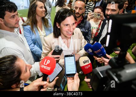 Torino, Italien. Mai 2025. Elly Schlein durante la 37a edizione del Salone Internazionale del Libro a Torino, Italia - Cronaca - domenica 18 maggio 2025 - ( Foto Nicolo Campo/LaPresse ) Elly Schlein während der 37. Ausgabe der Internationalen Buchmesse in Turin, Italien - Sonntag, 18. Mai 2025 - Nachrichten - ( Foto Nicolo Campo/LaPresse ) Credit: LaPresse/Alamy Live News Stockfoto