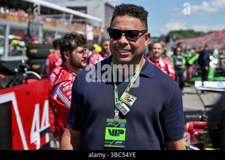 IMOLA, ITALIEN – 18. MAI: Ronaldo Lu’s Naz‡rio de Lima am Startplatz während des Grand Prix F1 von Emilia-Romagna auf dem Autodromo Enzo e Dino Ferrari Circuit am 18. Mai 2025 in Imola, Italien. (Foto: Vince Mignott/Alamy Live News) Stockfoto