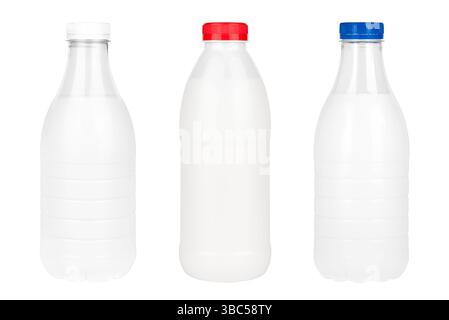 Satz von Milchprodukten Milch und Kefir in Kunststoffflaschen isoliert auf weißem Hintergrund. Stockfoto