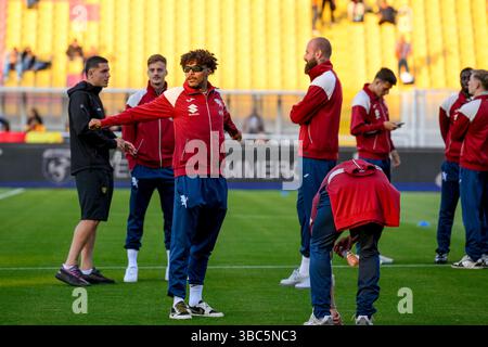 Lecce, Italien. Mai 2025. Inspektion des Torino-Feldes während des Fußballspiels der Serie A Enilive zwischen US Lecce und Turin FC im Via del Mare Stadium in Lecce, Italien, am 18. Mai 2025. (Foto Fabrizio Corradetti/LaPresse) Credit: LaPresse/Alamy Live News Stockfoto