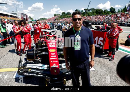 Imola, Italien. Mai 2025. Ronaldo Luis Nazario de Lima (BRA), Grand Prix F1 von Emilia-Romagna beim Autodromo Internazionale Enzo e Dino Ferrari am 18. Mai 2025 in Imola, Italien. (Foto von HOCH ZWEI) Credit: dpa/Alamy Live News Stockfoto
