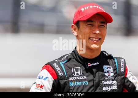 Indianapolis, Usa. Mai 2025. Takuma Sato von Rahal Letterman Lanigan Racing Honda während der Qualifikation für die NTT IndyCar Series 109. Lauf der Indianapolis 500 auf dem Indianapolis Motor Speedway. Quelle: SOPA Images Limited/Alamy Live News Stockfoto