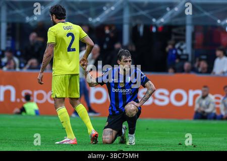 Mailand, Italien. Mai 2025. Francesco Acerbi vom FC Internazionale reagierte während des Fußballspiels der Serie A 2024/25 zwischen dem FC Internazionale und der SS Lazio im San Siro Stadium Credit: dpa/Alamy Live News Stockfoto
