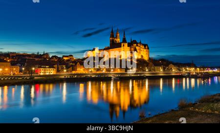 Albrechtsburg Meißen - Meißen - Sachsen - Deutschland - Hügelburg - Spätgotik - Stadtblick - Elbe - Gotik - Stadtbild - Elbufer - Dom Stockfoto