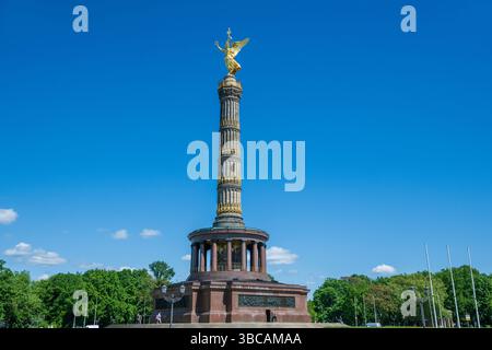 Tiergarten, Blick auf die Siegessäule. Tiergarten , Berlin, Deutschland Stockfoto