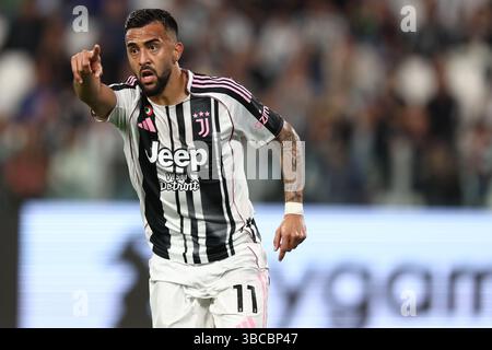 Turin, Italien. Mai 2025. Nico Gonzalez vom Juventus FC Gesten beim Spiel der Serie A zwischen Juventus FC und Udinese Calcio im Allianz Stadium am 18. Mai 2025 in Turin. Quelle: Marco Canoniero/Alamy Live News Stockfoto