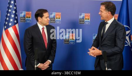 Marco Rubio trifft sich am 15. März 2025 in Antalya, Türkiye, mit NATO-Generalsekretär Mark Rutte. (Offizielles Foto des Außenministeriums von Freddie Everett) Stockfoto