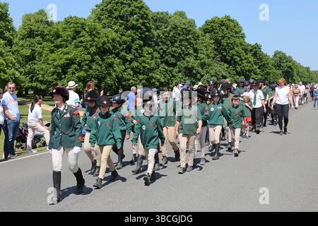 Horse Rangers Association, Chestnut Sunday, 11. Mai 2025. Bushy Park, Hampton Court, Greater London, England, Vereinigtes Königreich, Großbritannien, Europa Stockfoto