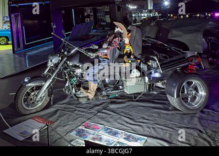 Pasila, Helsinki, Finnland – 4. April. 2025: Selbstgebautes Trike Cavalvus One auf der Original American Car Show ACS25 in Helsinki Messukeskus. Stockfoto