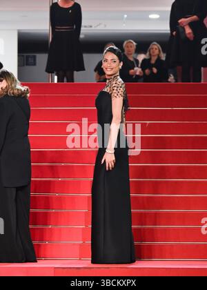 Cannes, Italien. Mai 2025. Abend 8 - Roter Teppich des Films „Fuori“ im Foto: Elodie Patrizi Credit: Independent Photo Agency/Alamy Live News Stockfoto