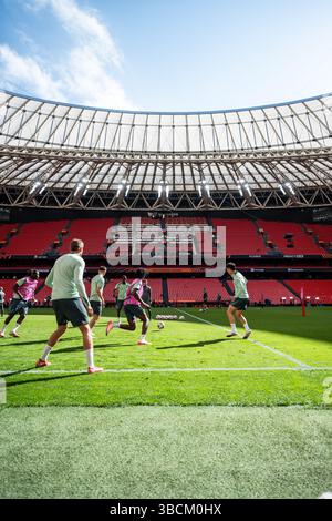 Bilbao, Spanien. Mai 2025. Die Spieler von Tottenham Hotspur, die während des letzten Trainings vor dem Finale der UEFA Europa League zwischen Tottenham Hotspur und Manchester United in San Mames in Bilbao zu sehen waren. Quelle: Gonzales Photo/Alamy Live News Stockfoto