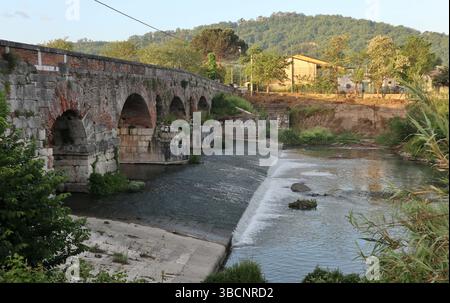 Benevento - Ponte Leproso da Via Mulino Pacifico Stockfoto