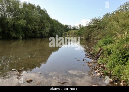 Benevento - Scorcio del Fiume Sabato verso monte dal Ponte Leproso Stockfoto