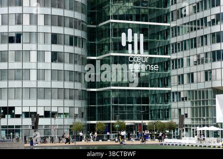 Coeur Defense ist ein Bürohochhaus in La Defense, Paris, Frankreich. Stockfoto