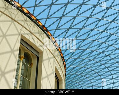 Glasdecke des British Museum, London, Großbritannien Stockfoto