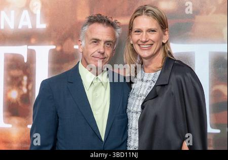 New York, NY, 21. Mai 2025: David Eigenberg (L) nimmt am Fotobesuch bei Celebration of Max Teil Originalserie „and Just Like That...“ Staffel 3 im Crane Club in New York am 21. Mai 2025 Credit: Lev Radin/Alamy News Live Stockfoto