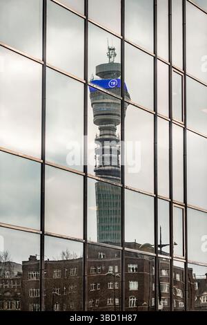 Der BT Tower im Zentrum von London, Großbritannien. Mit 177 m war es das höchste Gebäude Londons nach seiner Fertigstellung im Jahr 1964. 2024 wurde es an MCR Hotels verkauft Stockfoto