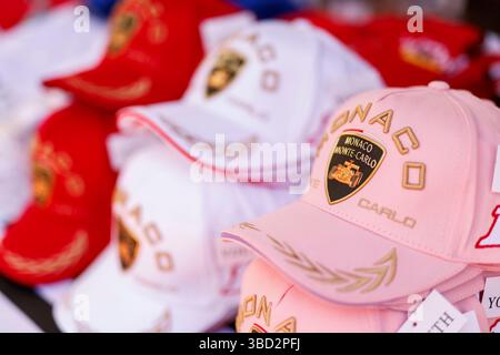 Monte-Carlo, Monaco. Mai 2025. Merchandise, Formel 1 Grand Prix von Monaco auf dem Circuit de Monaco am 22. Mai 2025 in Monte-Carlo, Monaco. (Foto von HOCH ZWEI) Credit: dpa/Alamy Live News Stockfoto