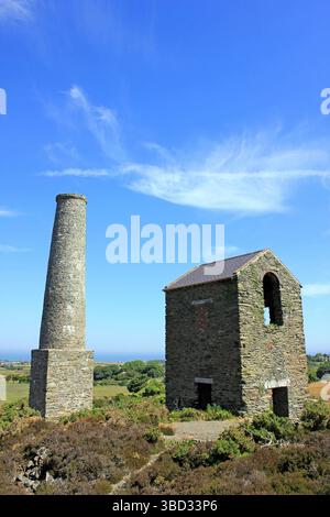 Ruinen des Pearl Welle Motor Pumpenhaus, Parys Mountain Mine, Anglesey, Großbritannien Stockfoto