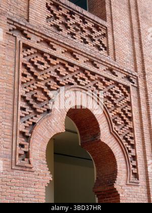 Die Plaza de Toros de Las Ventas ist die größte Stierkampfarena in Spanien, dem Stadtteil Salamanca, Madrid, Spanien und Europa Stockfoto