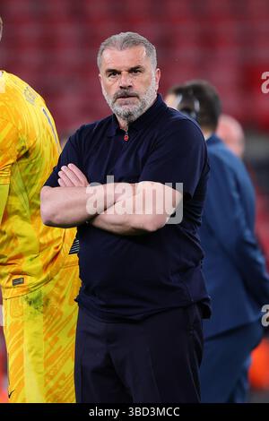 Ange Postecoglou Cheftrainer von Tottenham Hotspur feiert am 21. Mai 2024/2025 im San Mames Stadion in Bilbao (Spanien) 2025 das Europa-League-Finale zwischen Tottenham Hotspur und Manchester United. Stockfoto