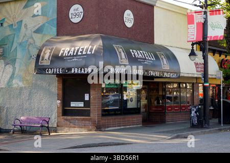 Fratelli Bakery, eine traditionelle italienische Bäckerei am Commercial Drive in Little Italy, Vancouver, BC, Kanada Stockfoto