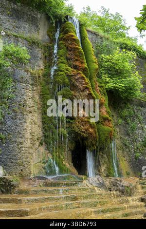 Pont en Royans. Der Wasserfall. Isere. Auvergne-Rhone-Alpes. Regionaler Naturpark Vercors. Frankreich Stockfoto